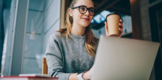 모토로라, 완전 무선 블루투스 이어폰 앞세워 일렉트로마트 입점