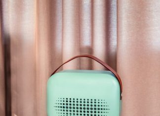 신일, 레트로 감성 담은 ‘미니 PTC 히터’ 출시