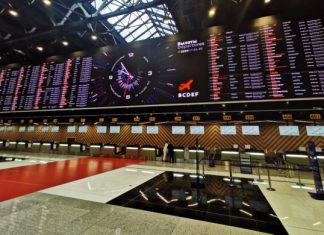 LG전자, 모스크바 공항에 LED 사이니지 대거 공급