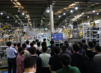 모비어스앤밸류체인, 자율주행 이송 로봇 시연회 개최… 다양한 산업 수요 공략