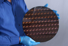 IBM, 반도체의 새 시대 여는 세계 최초 2나노미터 칩 기술 공개