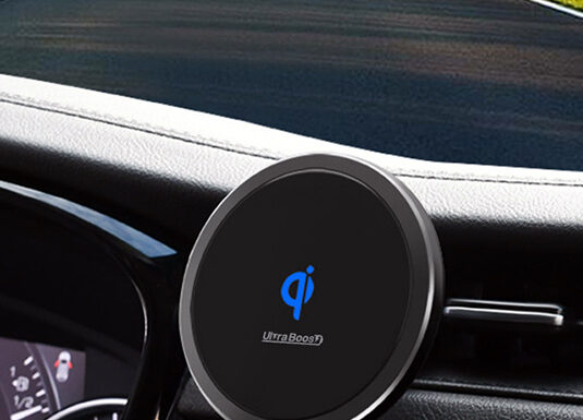 크레앙, 울트라부스트 자석 거치식 차량용 무선충전기 CRECARULTQV6 출시