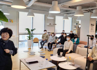 두손컴퍼니, 구성애 대표 초청해 사내 성희롱 예방 교육 온·오프 라인 실시