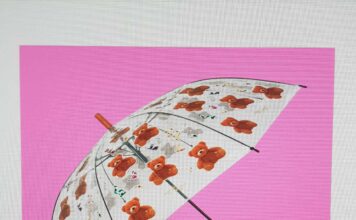 2022 여름 장마철 필수템 소개! 코디, 레인부츠, 레인코트, 제습기 등