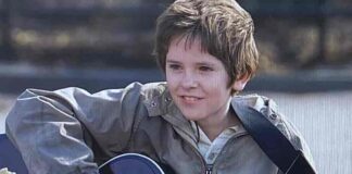 천재 음악 소년의 이야기 영화 어거스트 러쉬