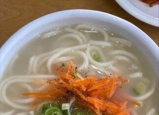 비오는 날 칼국수가 그렇게 땡기더라. 서울 칼국수 맛집 추천. 연희동칼국수, 훼미리손칼국수보쌈, 사랑방칼국수, 등촌샤브칼국수