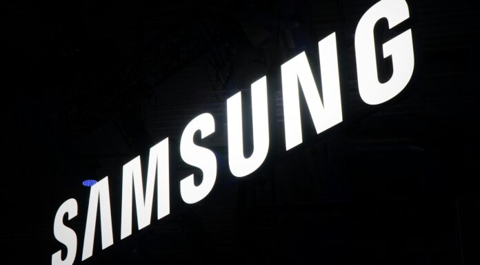 삼성전자 실적 저조와 고령화 그리고 한국의 위기 logo