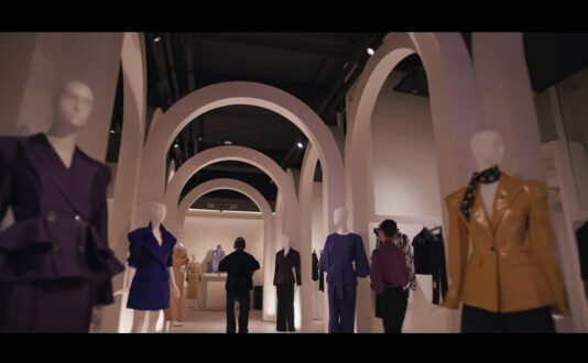 딘트, ‘모범택시3’ 속 강렬한 캐릭터를 완성하다